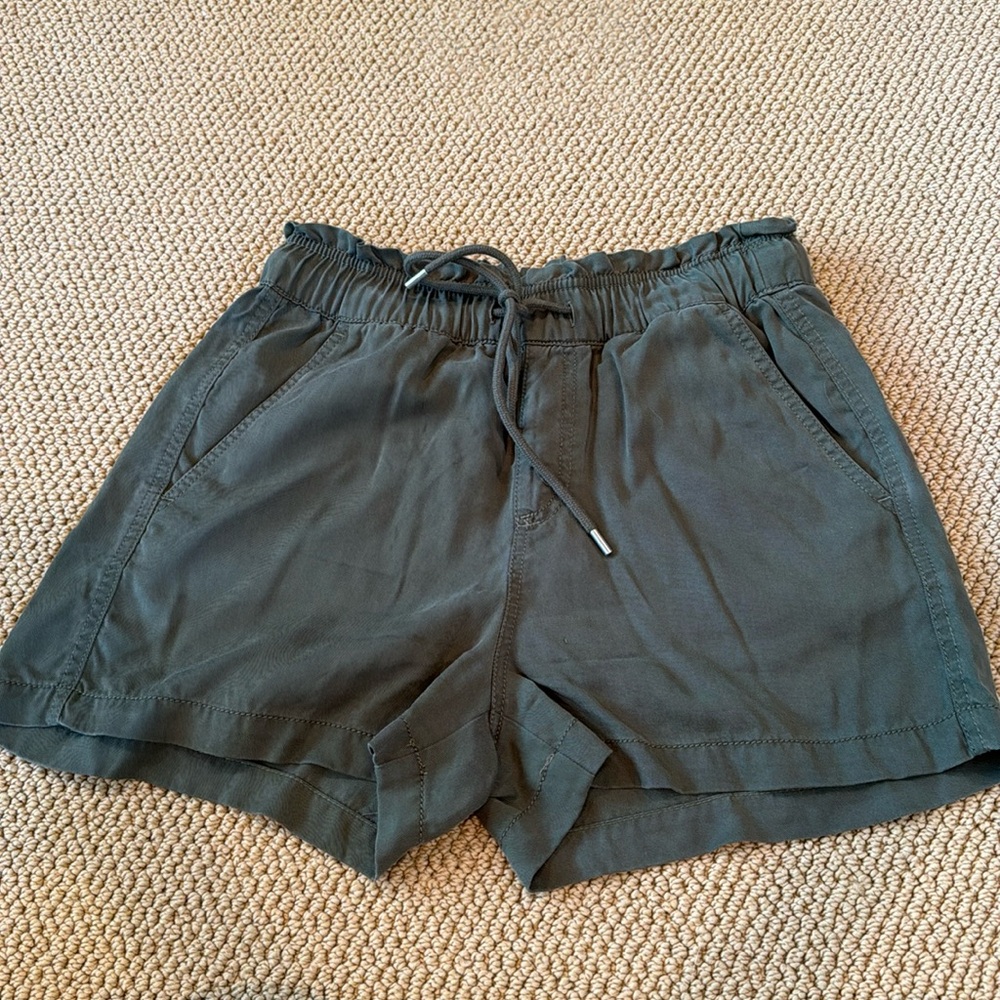 LOFT army green shorts